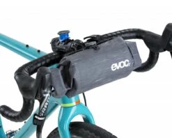 Evoc Handlebar Pack Boa L 5 Liter Lenkertasche | Carbon Grey 11 Evoc Handlebar Pack Boa L 5 Liter Lenkertasche | Carbon Grey -Cube Verkaufsgeschäft evoc handlebar pack boa m 25 liter lenkertasche carbon grey 005 67046 2200x1760 1280x1280 1