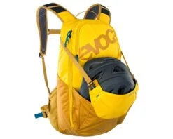 Evoc Ride 16 Liter Fahrrad Rucksack | Curry-loam -Cube Verkaufsgeschäft evoc ride 16 liter fahrrad rucksack curry loam 004 86836 2200x1760 1280x1280