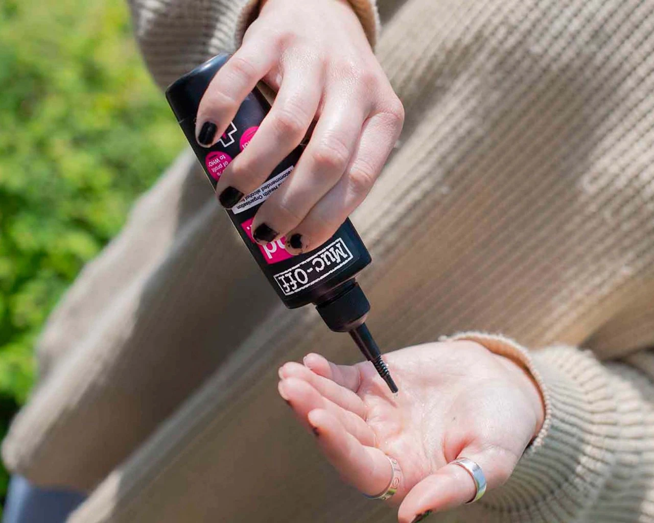 Muc-Off Antibakterieller Handreiniger 50ml 4 Muc-Off Antibakterieller Handreiniger 50ml – Bild 2