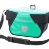 Ortlieb Ultimate Six Free 5 Liter Wasserdichte Fahrrad-Lenkertasche Ohne Lenkerhalter PVC-frei | Lag -Cube Verkaufsgeschäft ortlieb ultimate six free 5 liter wasserdichte fahrrad lenkertasche ohne lenkerhalter pvc frei lagoon black 001 67799 1790x1432 1280x1280
